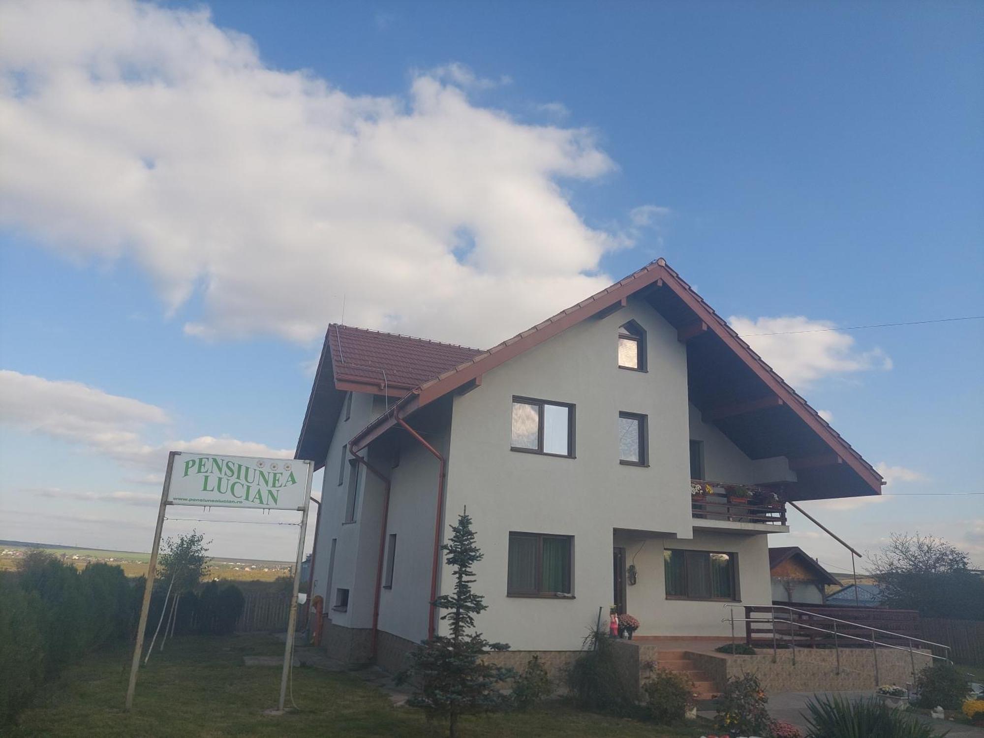 Pensiunea Lucian Baltati Exteriér fotografie