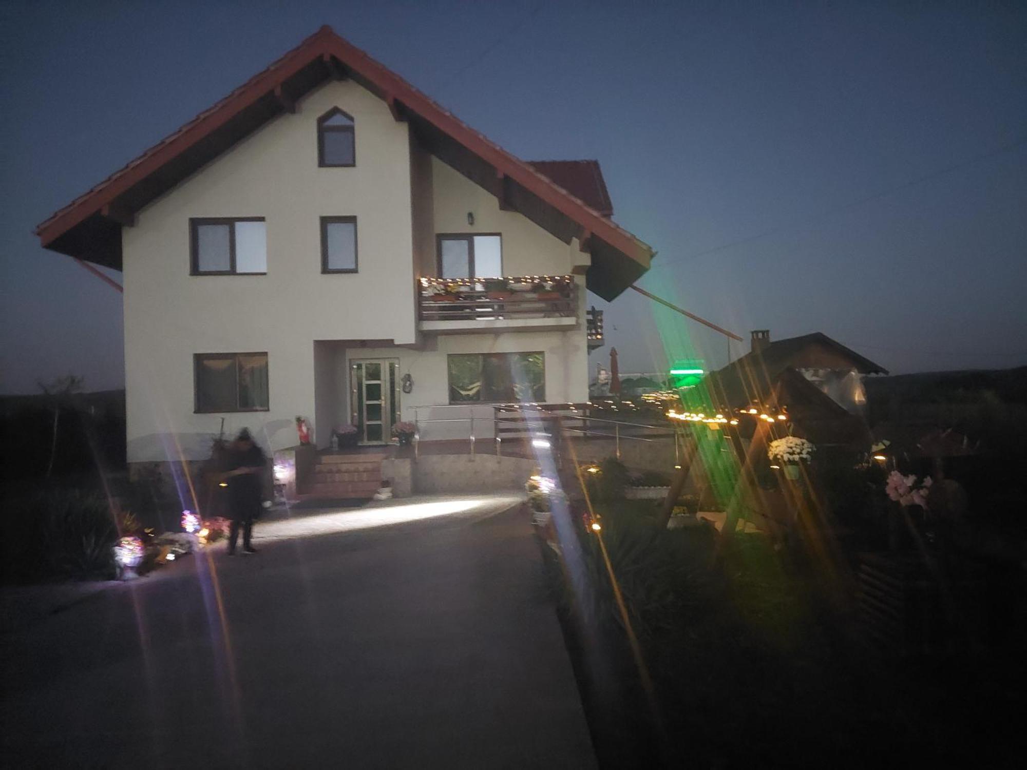 Pensiunea Lucian Baltati Exteriér fotografie
